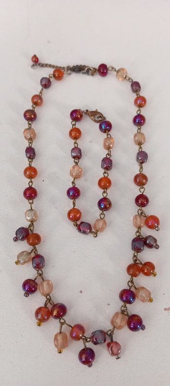 Parure collier bracelet en perles de verre colorées