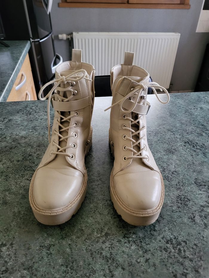 Chaussures - photo numéro 2