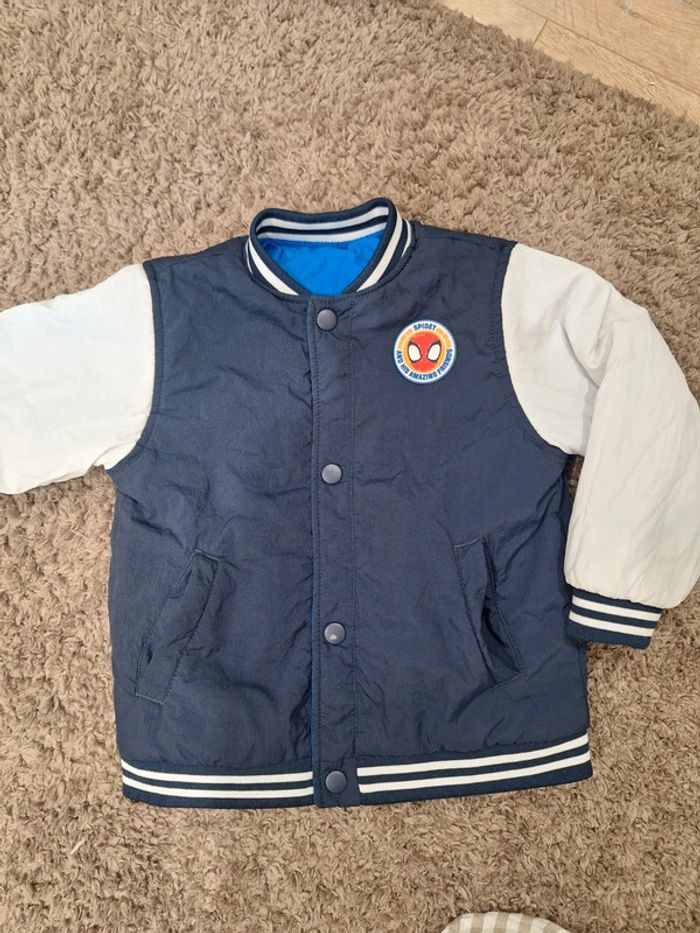 Blouson réversible spiderman - photo numéro 2