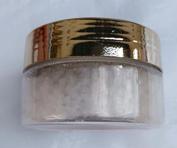 Sel de bain à la vanille Gloss ! - photo numéro 2