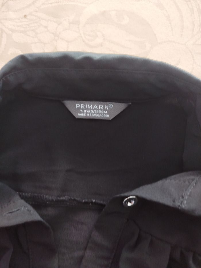 robe Primark taille 7 ans - photo numéro 2