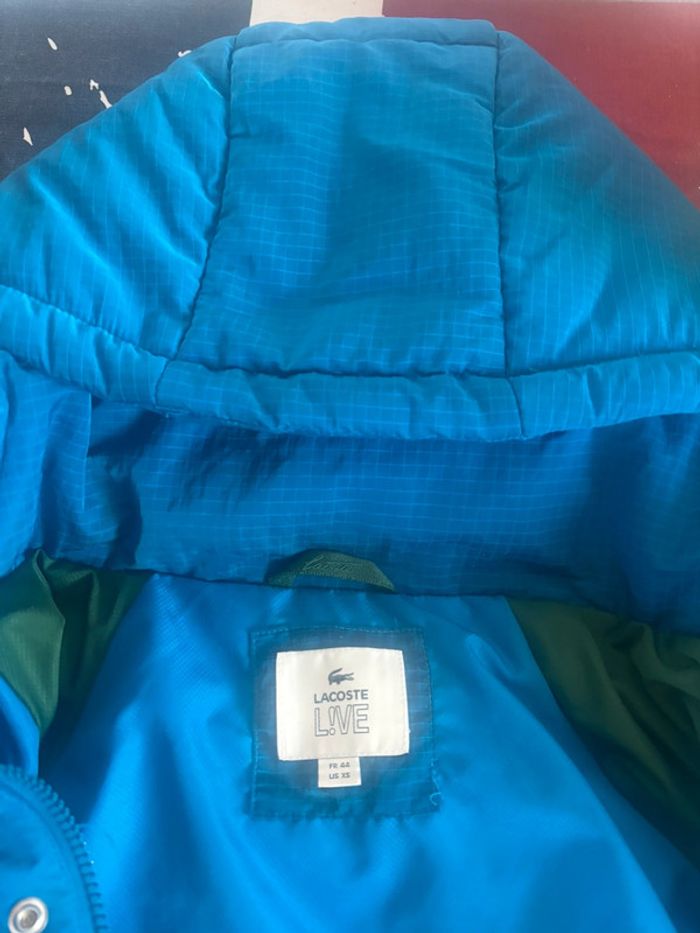 Doudoune Lacoste taille us: xs/ fr: 44 bleu à carreau - photo numéro 10