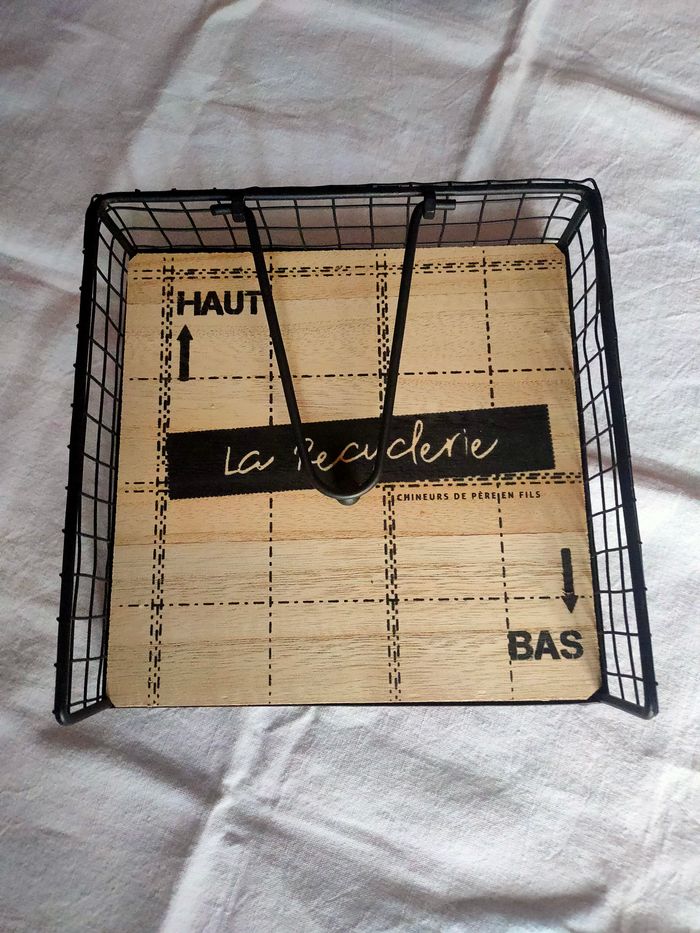 Porte-serviettes de table en métal