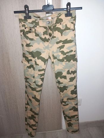 Jean skinny camouflage jennyfer taille 30