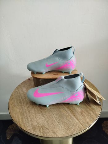 Crampons Nike T 35