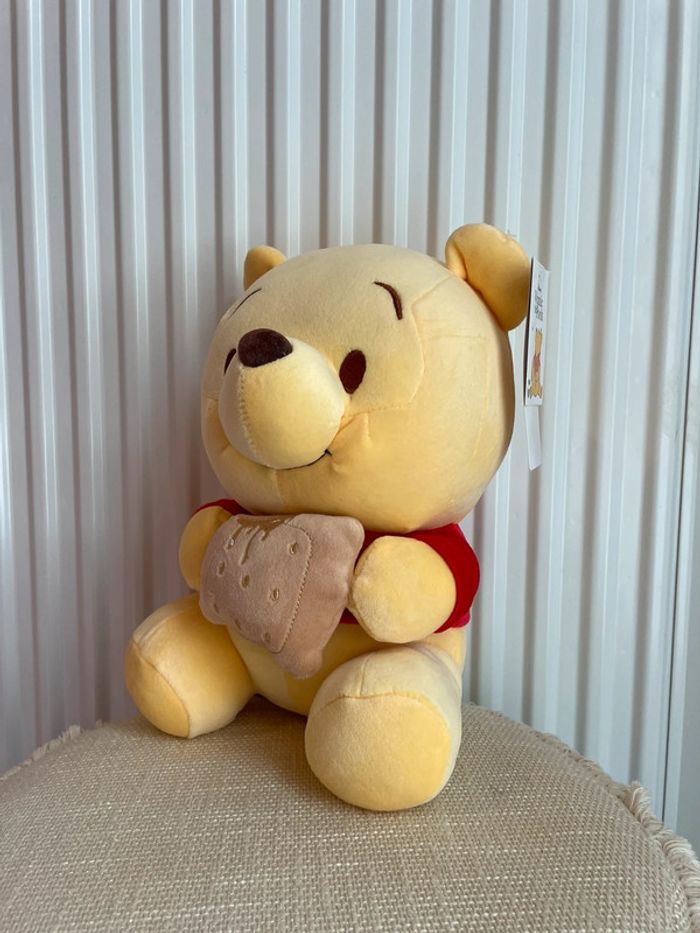 Peluche Disney Winnie l’ourson 🍯 - photo numéro 16