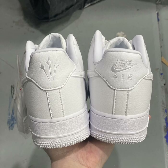 Nike Air Force 1 Low '07 White taille :40.5 - photo numéro 2