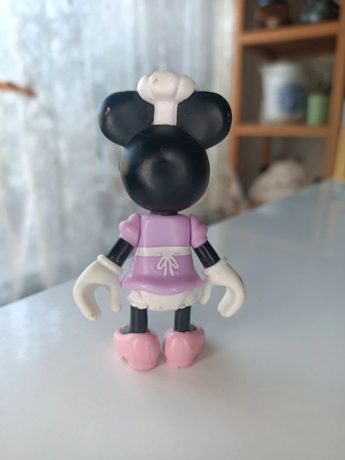 Figurine articulée Disney Minnie cuisiniere - photo numéro 2