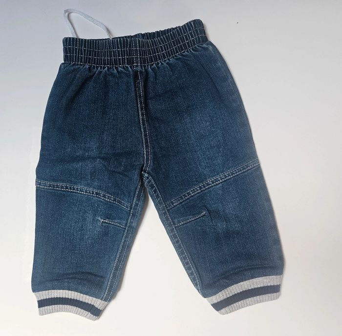 Lot de 3 pantalons taille 6 mois - photo numéro 6