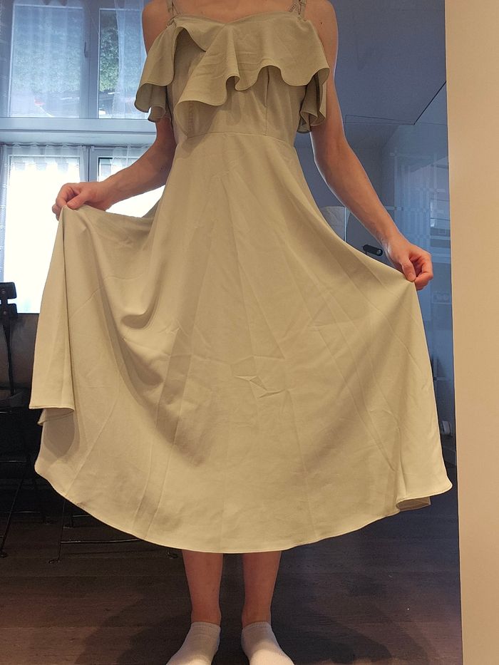 Robe longue Dazy vert clair à volants – Taille S - photo numéro 3