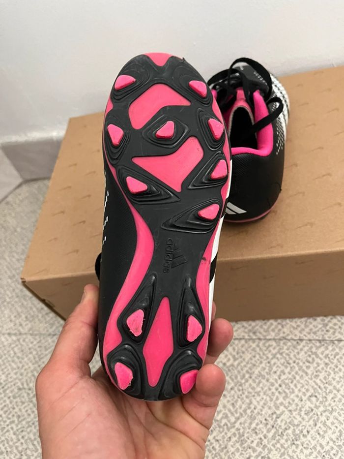 Chaussures De Foot Enfants Taille Adidas Taille (31) - photo numéro 6