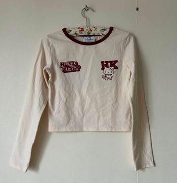 Tee-shirt crop top Hello Kitty taille 10/11 ans
