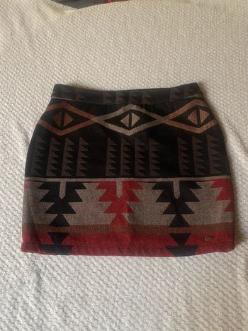 Jupe courte imprimée tribal