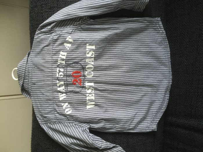 Chemise manches longues Tout Compte Fait 4 ans – Excellent état