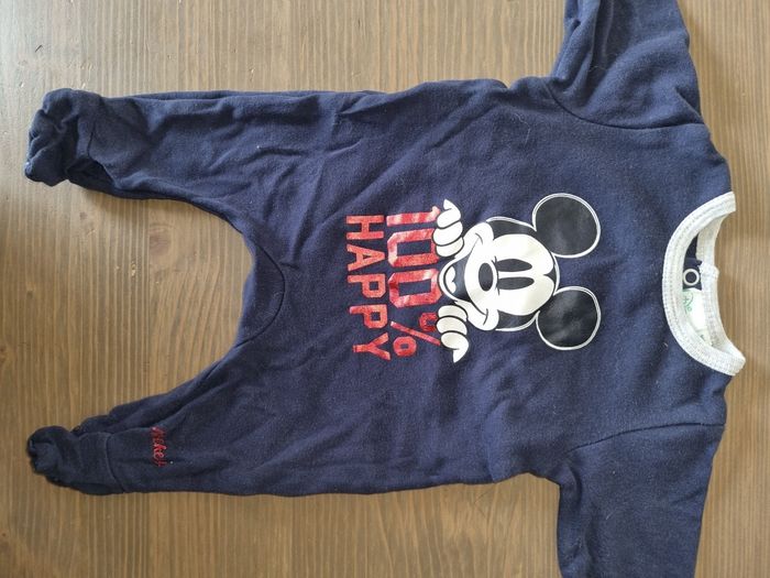 2 pyjamas mickey 1 mois - photo numéro 2
