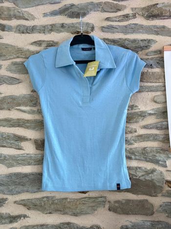 Polo bleu taille M neuf avec étiquette