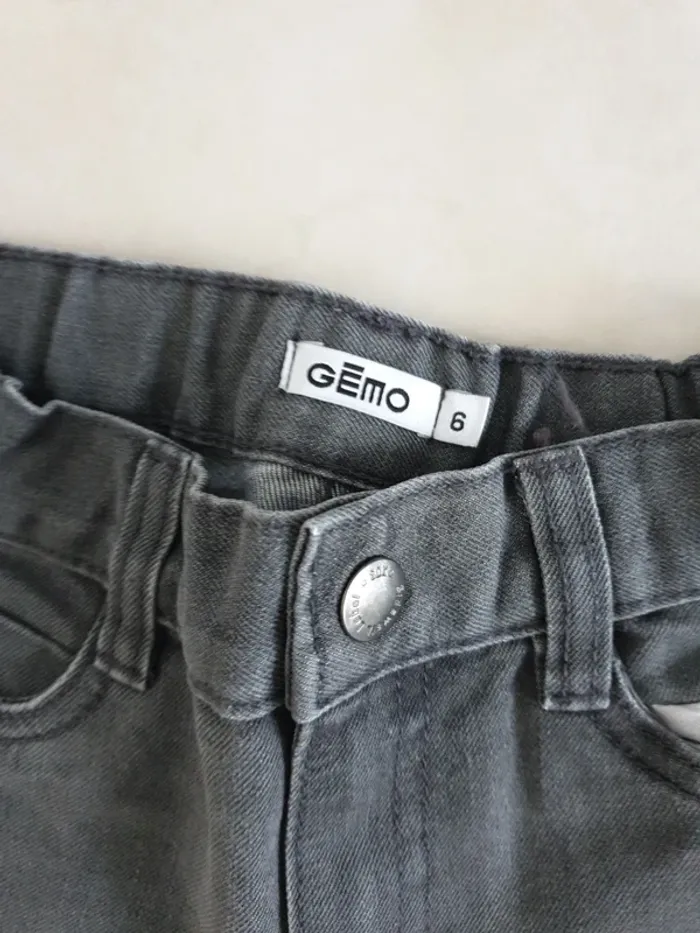 Jean gris neuf 6 ans Gemo - photo numéro 2