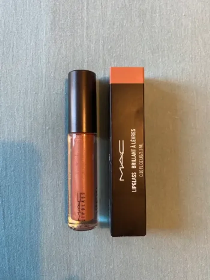Mac gloss + rouge à lèvres - photo numéro 4