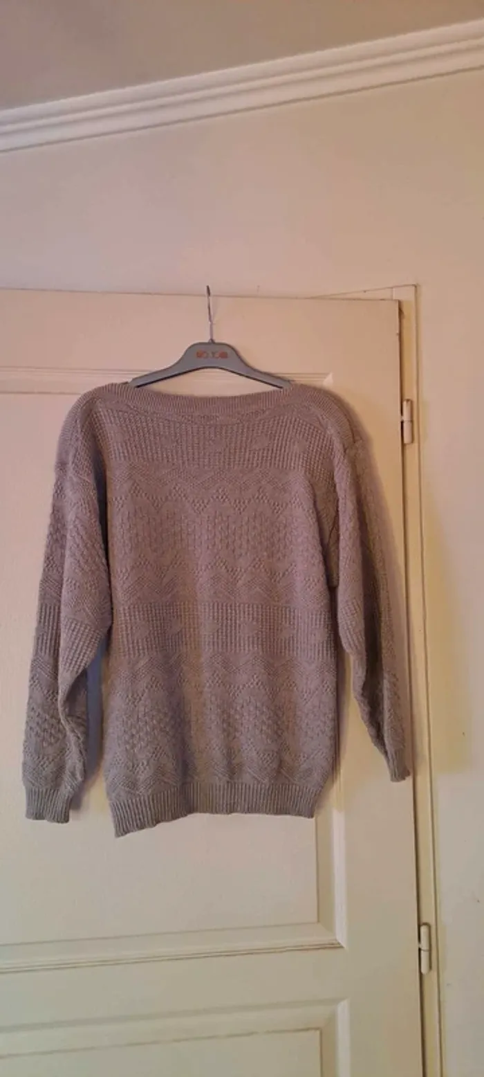 Pull marron clair manches longues - Sans marque - Taille40 - Bon état. - photo numéro 2