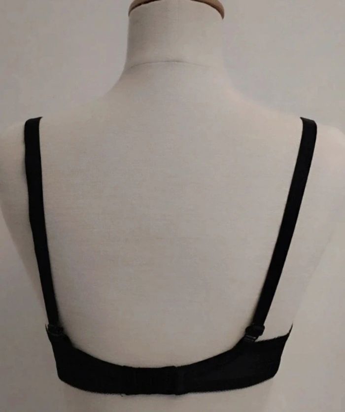 Soutien gorge noir en dentelle avec armatures Primark taille 85F - photo numéro 2
