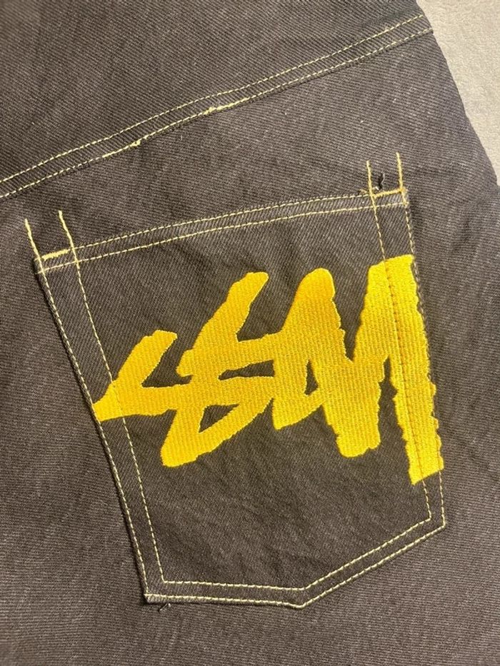 Short/Jort Stussy Black Embroidered Yellow Big Logo Back – Taille XL - photo numéro 3
