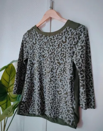 Pull Kaki/ Leopard Camaïeu taille S