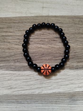 Bracelet perles basket