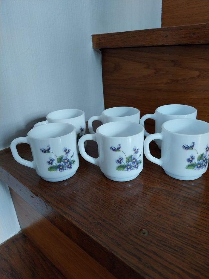 6 tasses à café vintage Arcopal
