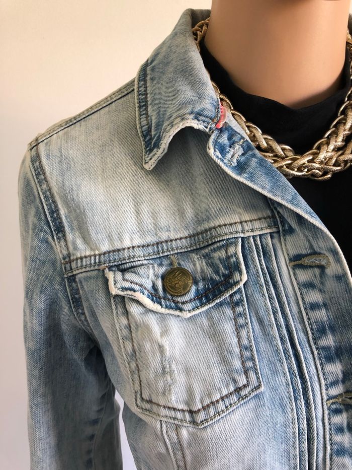 Veste en jean bleue claire Cache Cache taille 1 TBE - photo numéro 5