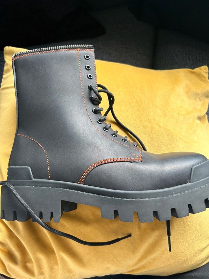 Paire de boots homme cuir taille 44 - photo numéro 8