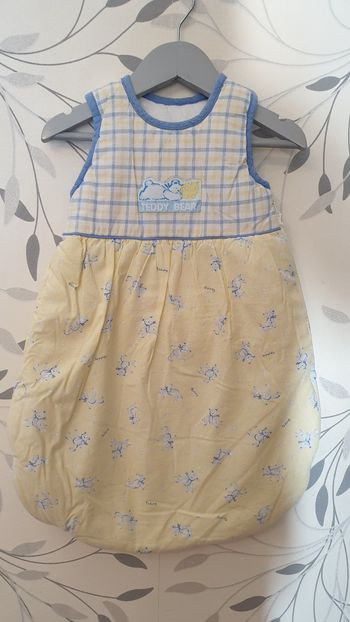 Gigoteuse jaune et bleu taille 0 mois