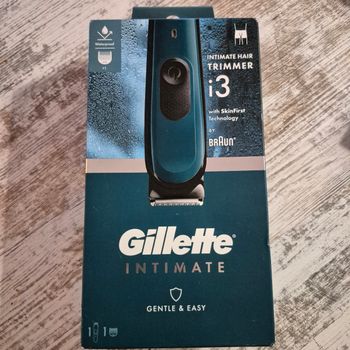 Tondeuse neuve gillette intimate 