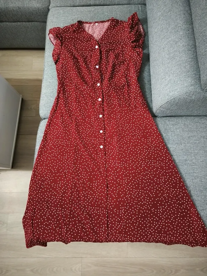 Robe mi-longue