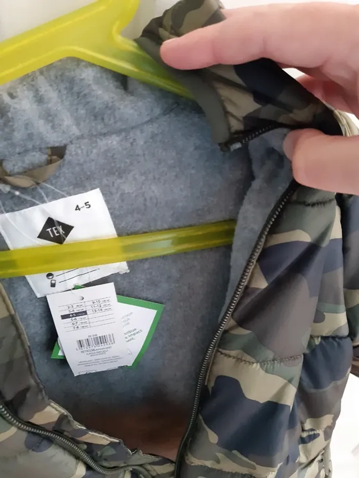 Blouson / manteau , 4.5ans 110cm tex neuf garçon militaire - photo numéro 4