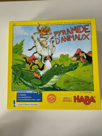 Jeu pyramide d'animaux haba