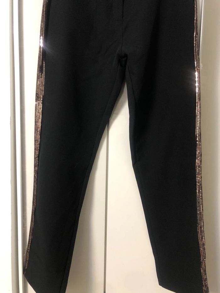 Pantalon habitées . Tenue de fêtes / Occasion. taille L