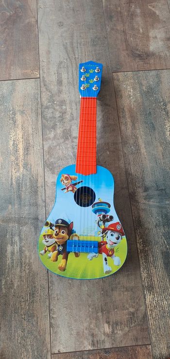 Guitare pat patrouille  nickelodeon