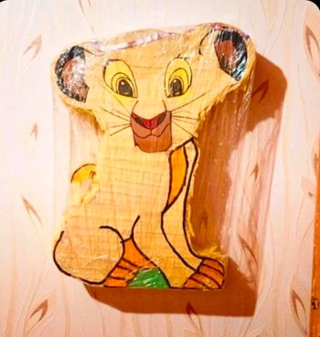 Pinatas XL anniversaire Roi Lion