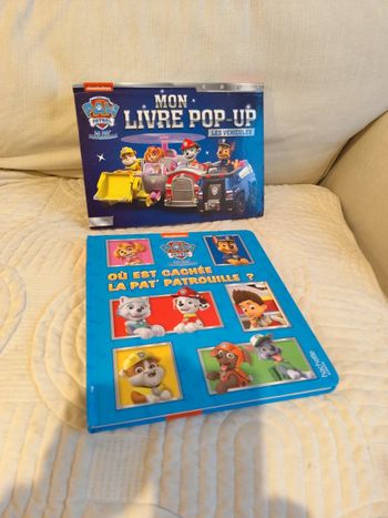 Livres pop UP pat patrouille véhicules et cache cache
