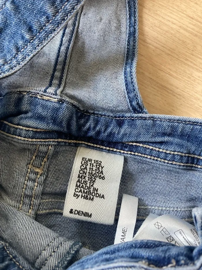 Salopette short en jean H&M 12 ans - photo numéro 2