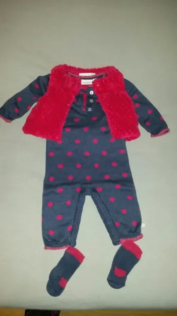 Ensemble Noukie's 3 mois fille comme neuf