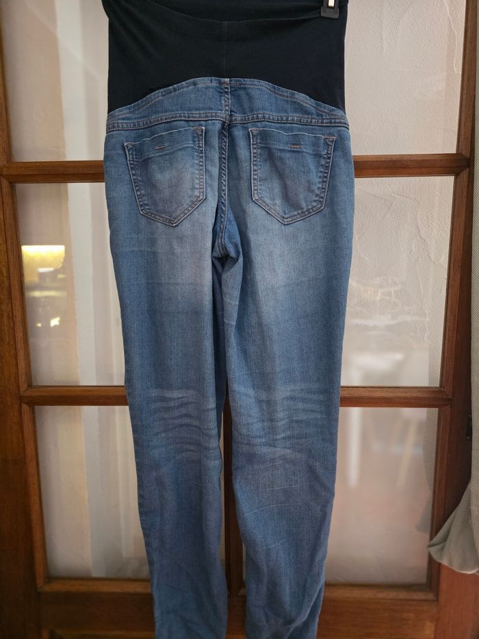 Jeans grossesse - photo numéro 2