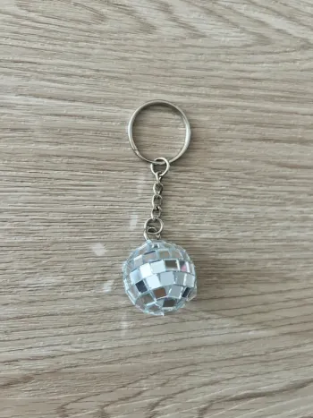 Porte-Clés Boule à Facettes Neuf
