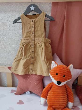 Robe couleur Camel - 24 mois - Très bon état - Kiabi