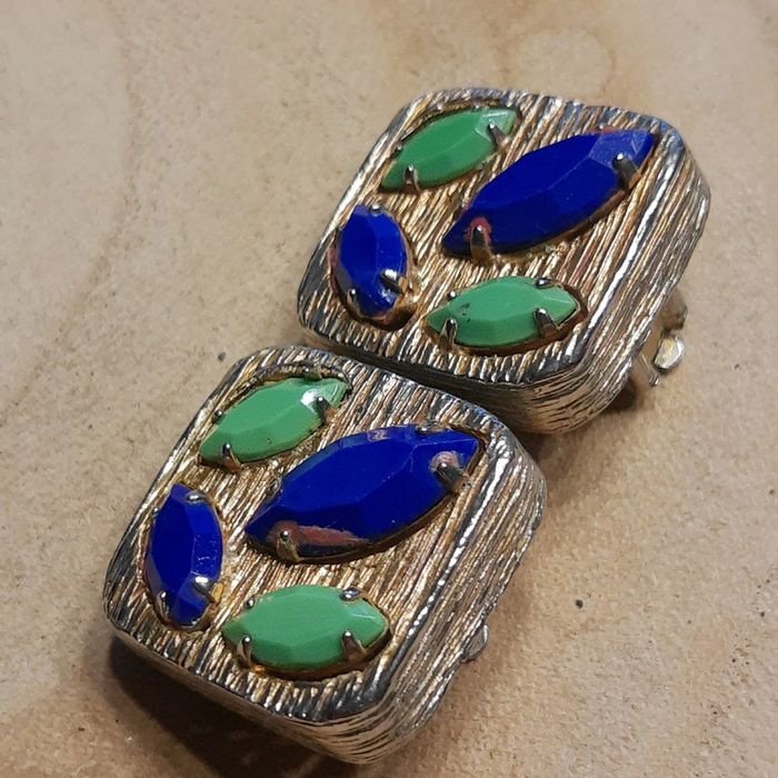 Boucles d’oreilles carrées vintage véritable à clips - photo numéro 3