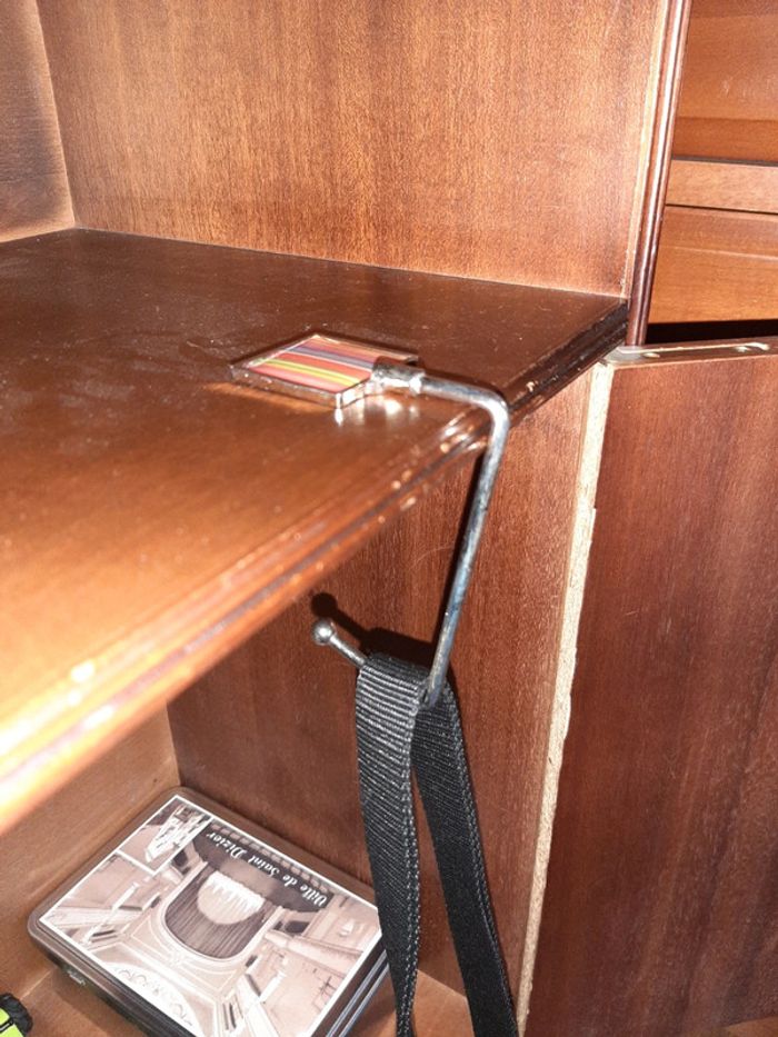 Support sac sous table - photo numéro 3