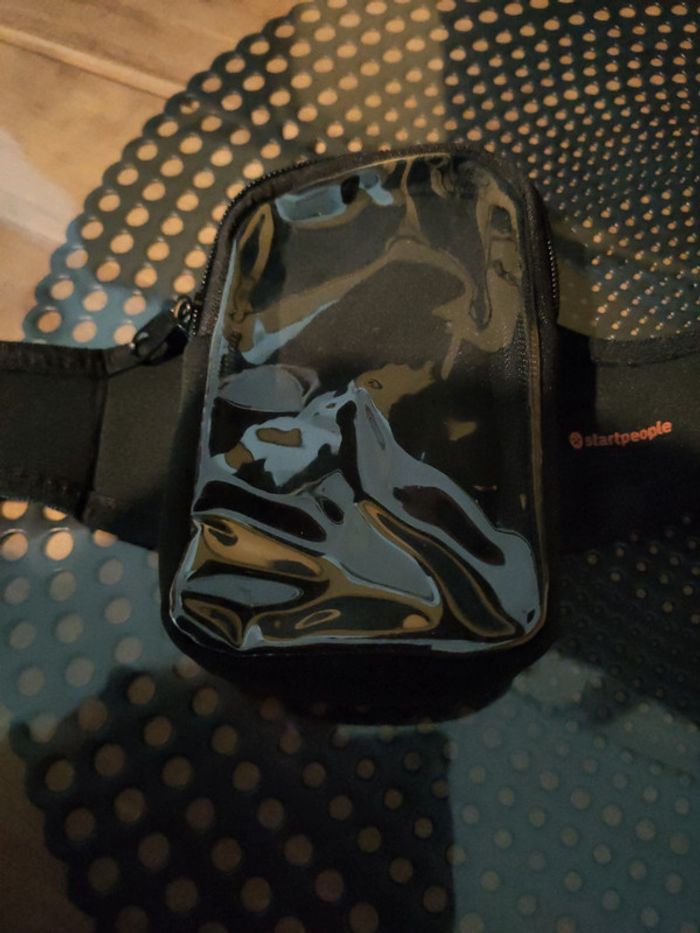 Bracelet de sport support téléphone Neuf - photo numéro 2