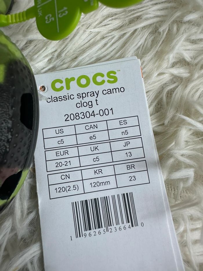 Paire de crocs militaire taille 20-21 - photo numéro 3