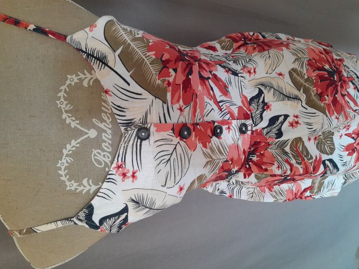 Robe, - photo numéro 5