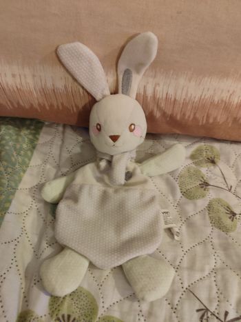 Doudou lapin Verbaudet